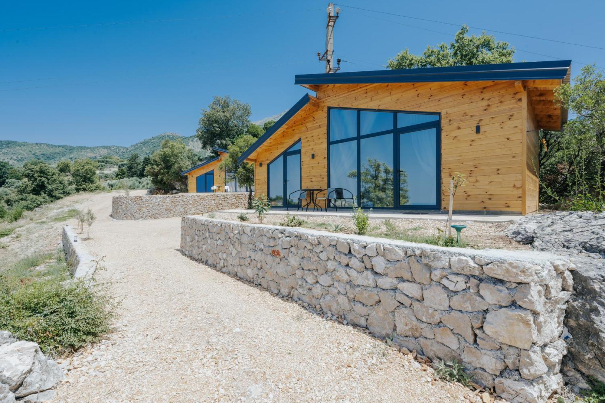 Olive Hills Holiday Homes Bar Dış mekan fotoğraf